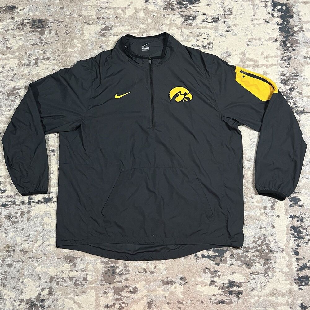 Iowa Hawkeyes Nike Pullover Windbreaker Jacket Mens 2XL Charcoal 1/4 Zip NCAA